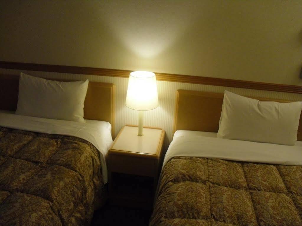 Toyoko Inn Sendai-Eki Nishi-Guchi Chuo Exterior photo